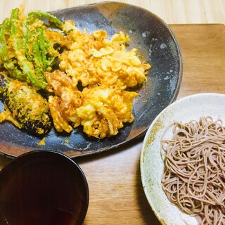 ささげ、ナス、玉ねぎの天ぷらto蕎麦